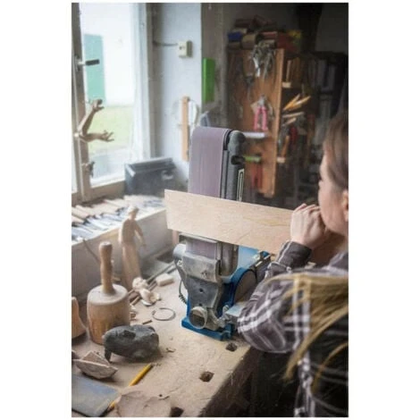 Pack SCHEPPACH Ponceuse à Bande Et à Disque 370W - BTS900 - 3 Bandes Abrasives - 10 Disques Abrasifs - Grain 80 5 Pack SCHEPPACH Ponceuse à Bande Et à Disque 370W - BTS900 - 3 Bandes Abrasives - 10 Disques Abrasifs - Grain 80 – Image 3