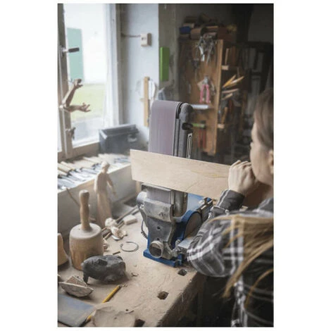 Pack SCHEPPACH Ponceuse à Bande Et à Disque 370W - BTS900 - 3 Bandes Abrasives - 9 Disques Abrasifs 5 Pack SCHEPPACH Ponceuse à Bande Et à Disque 370W - BTS900 - 3 Bandes Abrasives - 9 Disques Abrasifs – Image 3